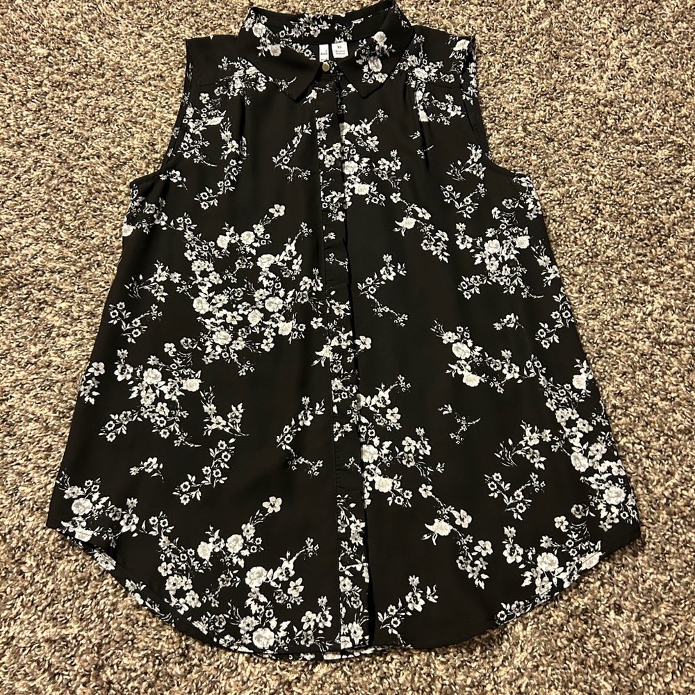 💙Elle Top SIZE: XS